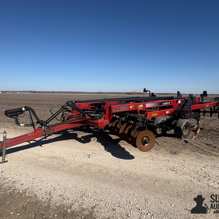 CASE IH MRX690