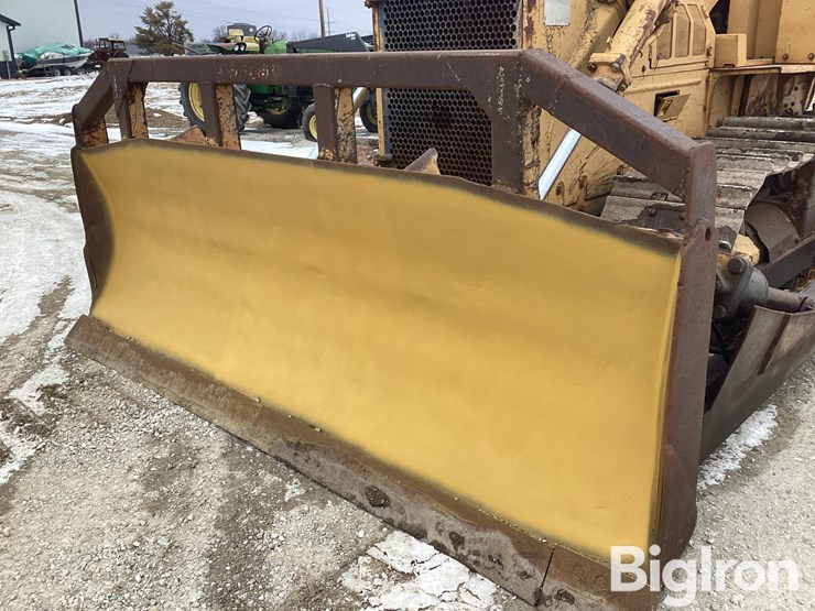 komatsu-d68e-image-10