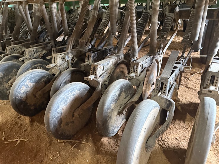 john-deere-455-image-30