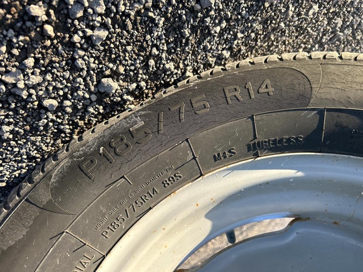 frontier-wr1008-image-13