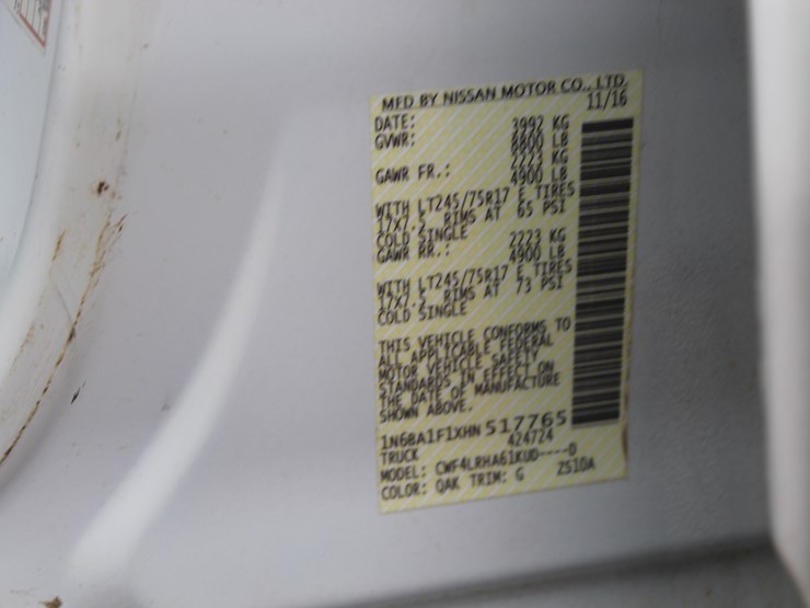 2017-nissan-titan-image-12