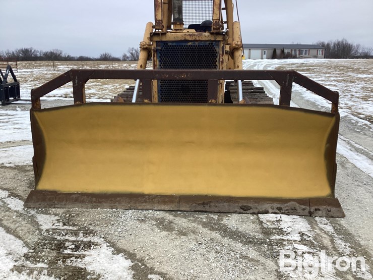 komatsu-d68e-image-9