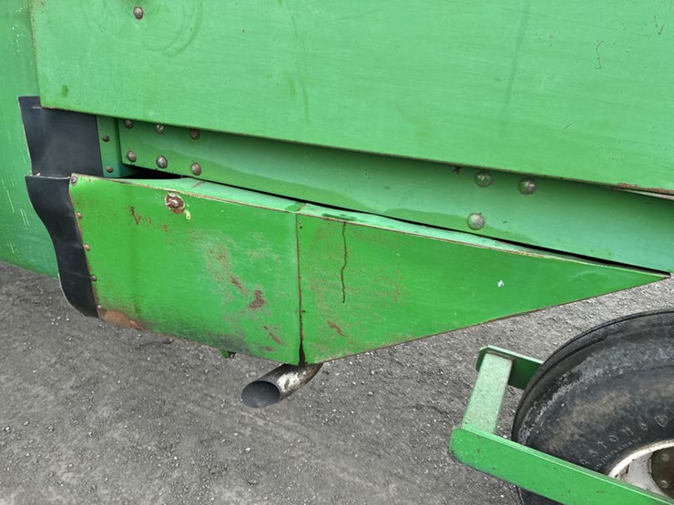 1993-john-deere-6500-image-17