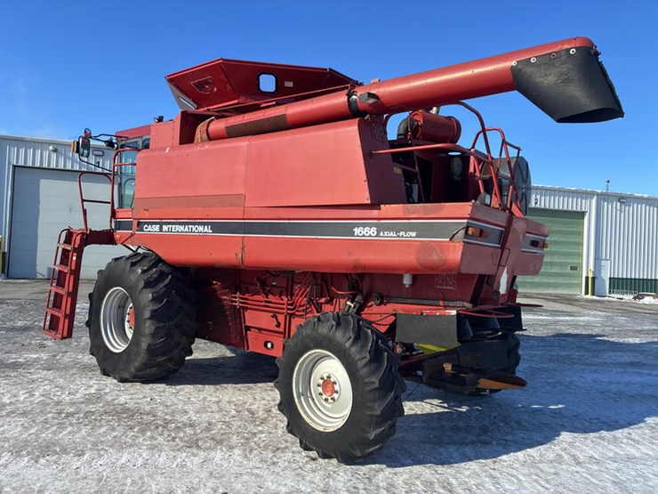 1994-case-ih-1666-image-4