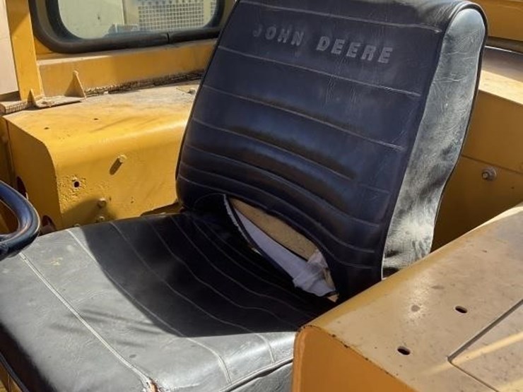 john-deere-544-image-23