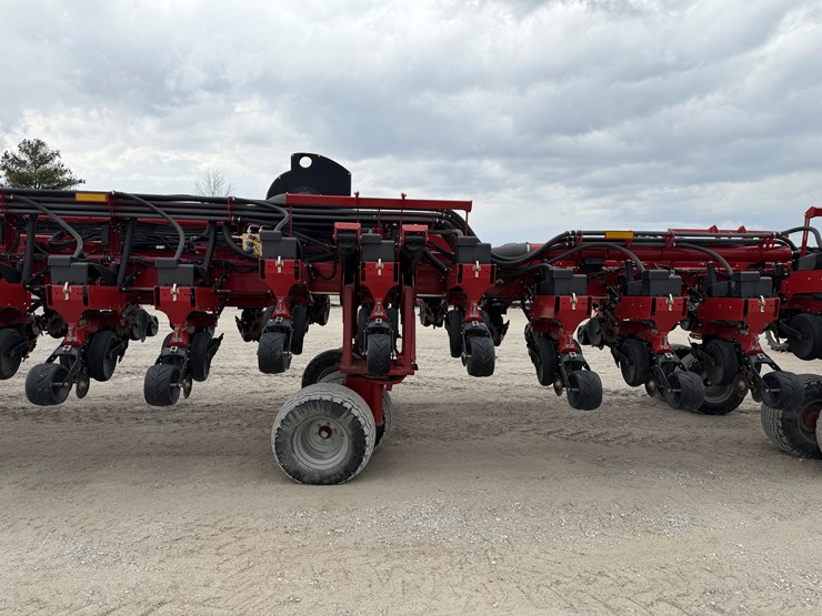 case-ih-1265-image-6