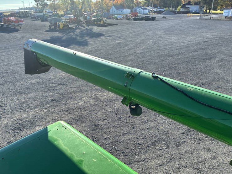 2000-john-deere-9550-image-52