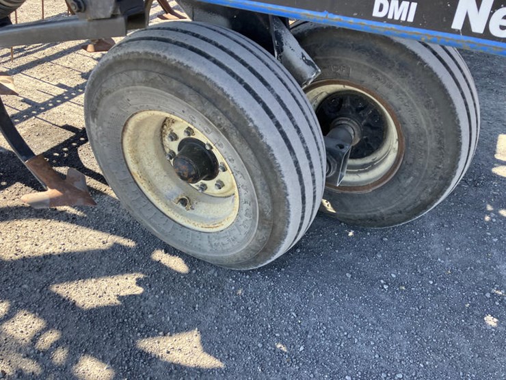 new-holland-st250-image-4