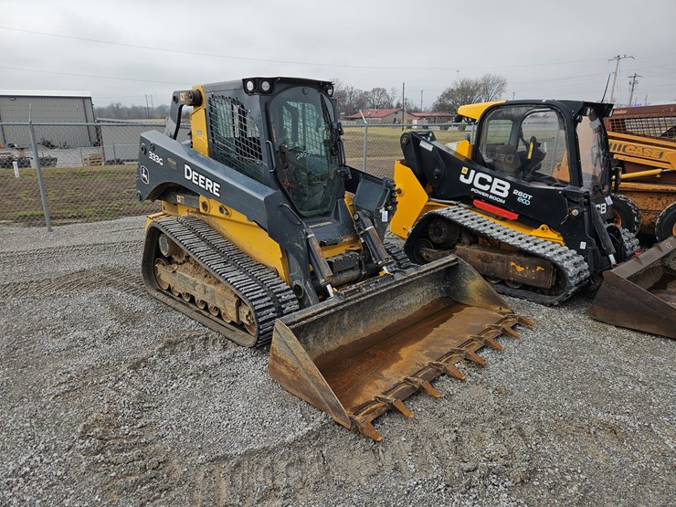 2018-deere-333g-image-1