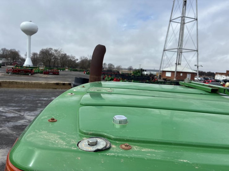 2000-john-deere-9100-image-58