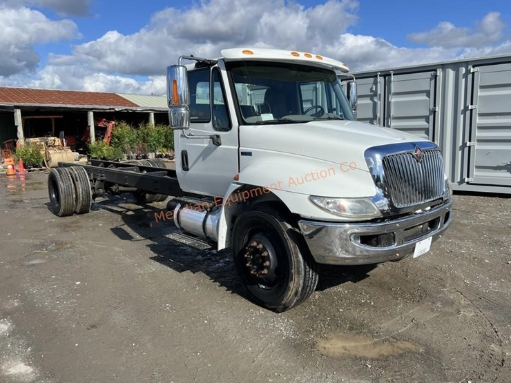 2012-international-4000-image-7