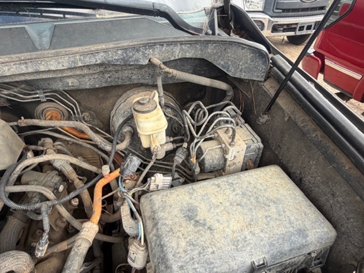 2010-toyota-tundra-image-60