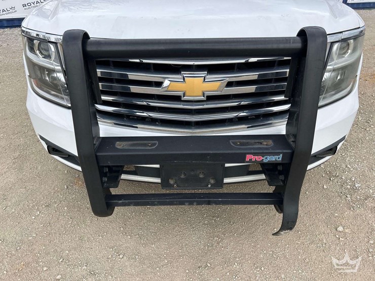 2020-chevrolet-tahoe-image-26