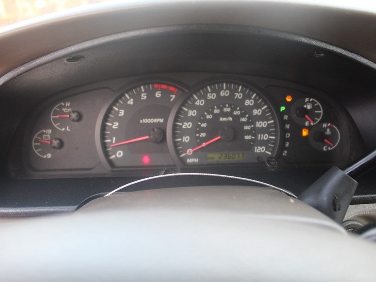 2006-toyota-tundra-image-10