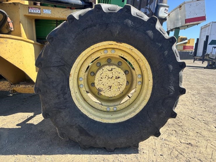 john-deere-7220-image-17
