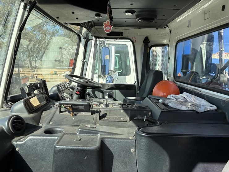 2012-autocar-xpeditor-image-20