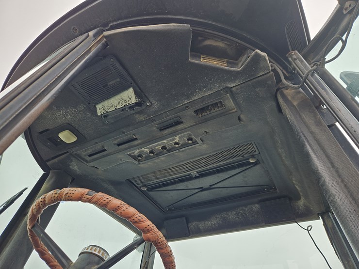 1977-john-deere-4630-image-5