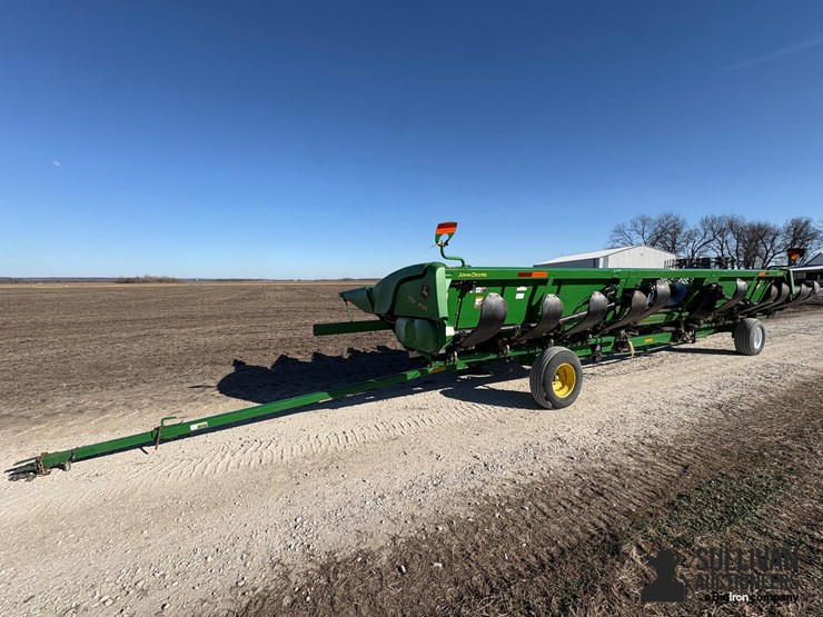 2014-john-deere-612c-stalkmaster-image-1