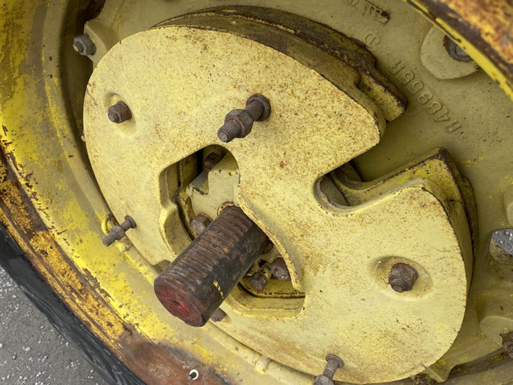 1977-john-deere-4230-image-16