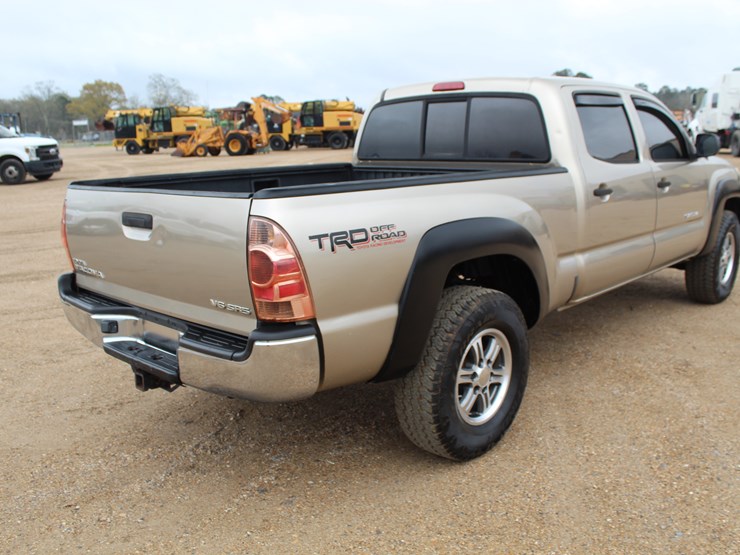 toyota-tacoma-image-4