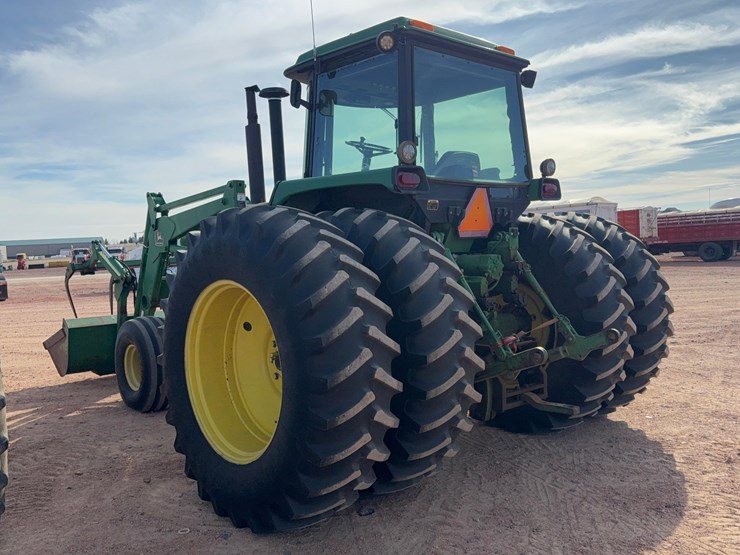 john-deere-4640-image-4