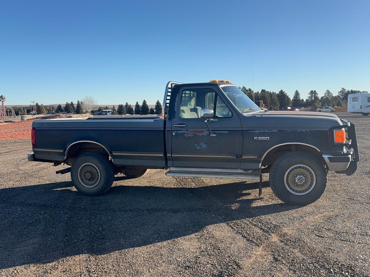 1990-ford-f250-image-4