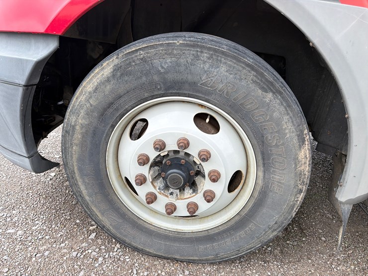 international-prostar-image-8