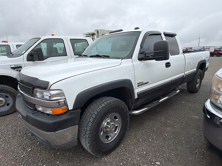 chevrolet-2500hd-image-1