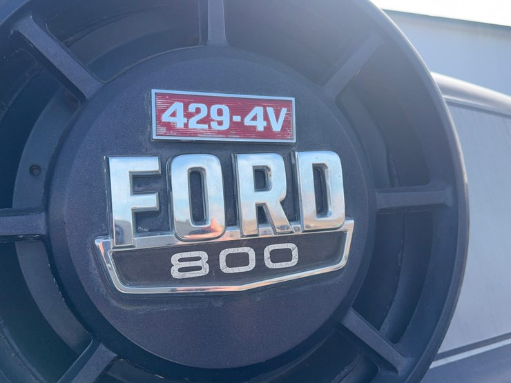 1983-ford-l800-image-18