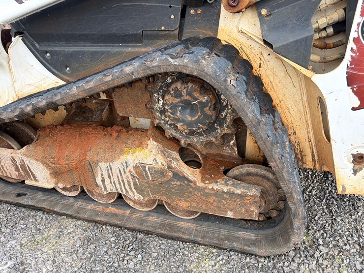 2021-bobcat-t66-image-5