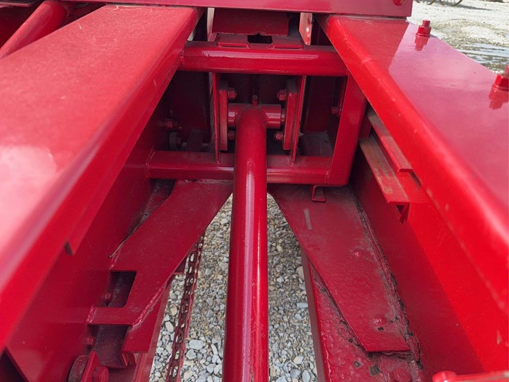 international-baler-image-14