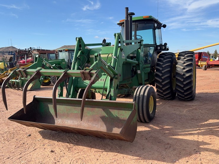 john-deere-4640-image-1