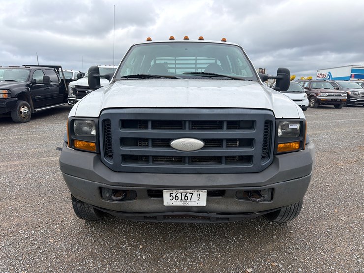 2006-ford-f450-xl-image-2