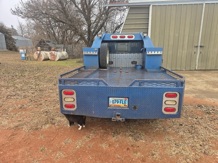 2006-ford-f550-image-3