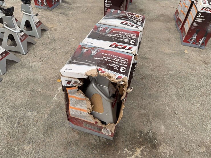 (6)-3-ton-jack-stands-image-2