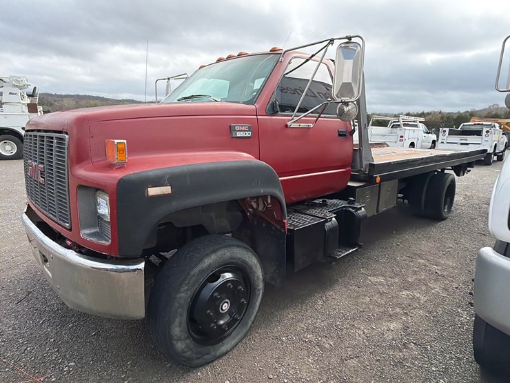 caterpillar-3116-image-1