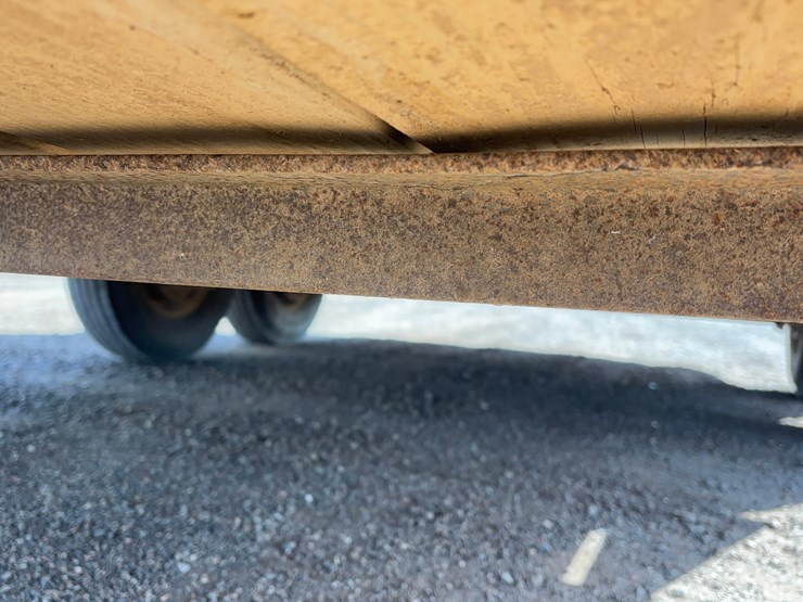 2003-titan-trailer-image-9