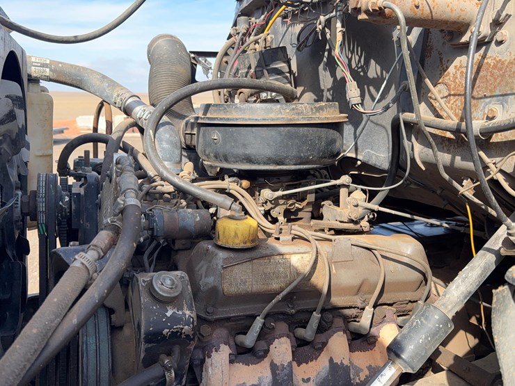 1983-ford-l800-image-19