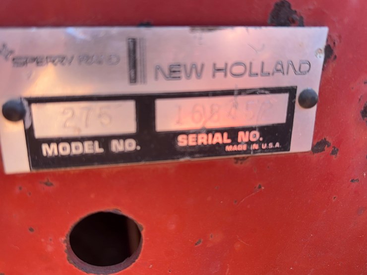 new-holland-275-image-10