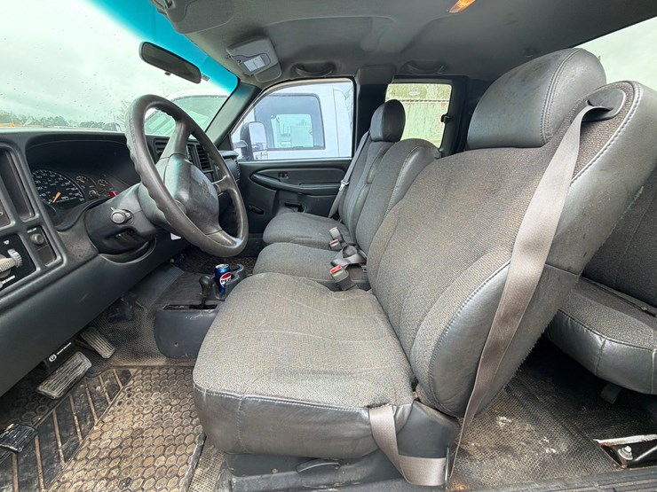 chevrolet-2500hd-image-12