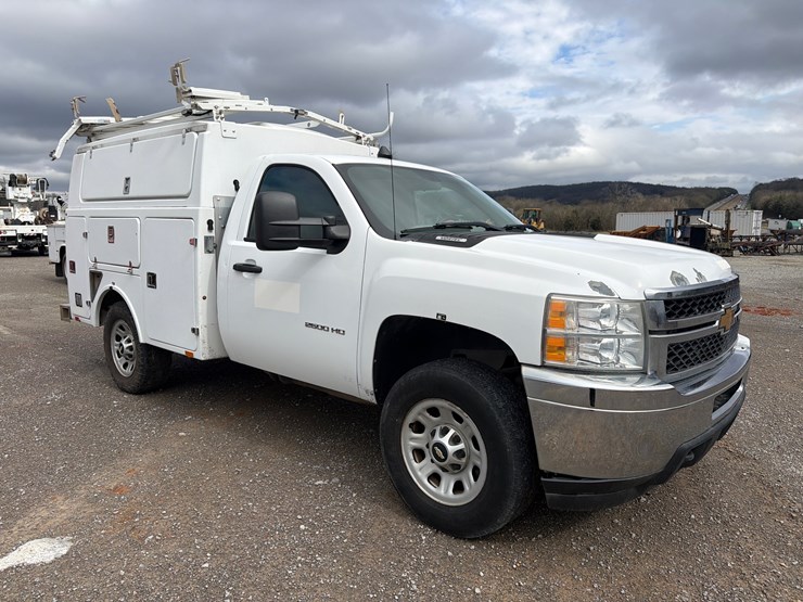 chevrolet-2500hd-image-3