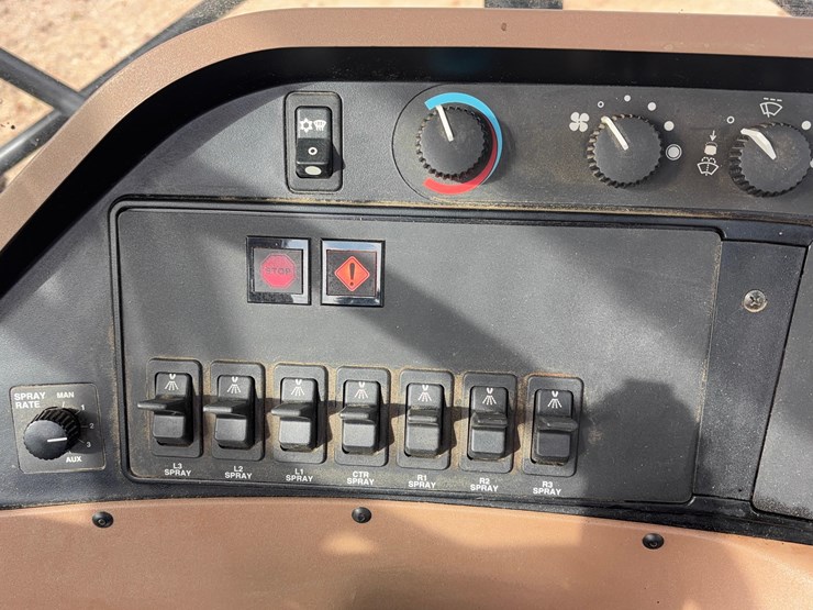 2005-john-deere-4920-image-32