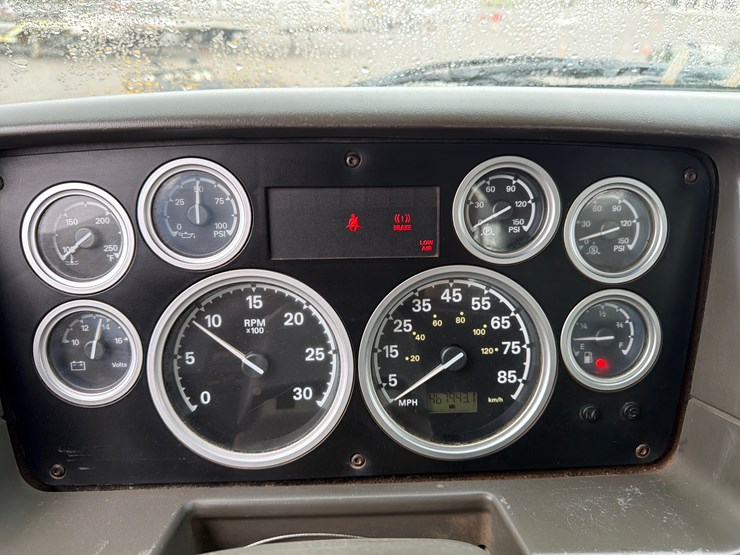 sterling-at9500-image-20