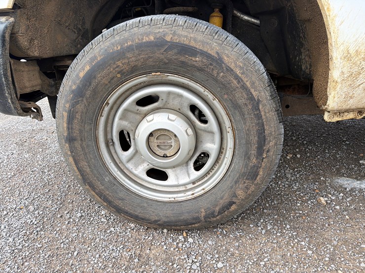 ford-f250-xl-image-9