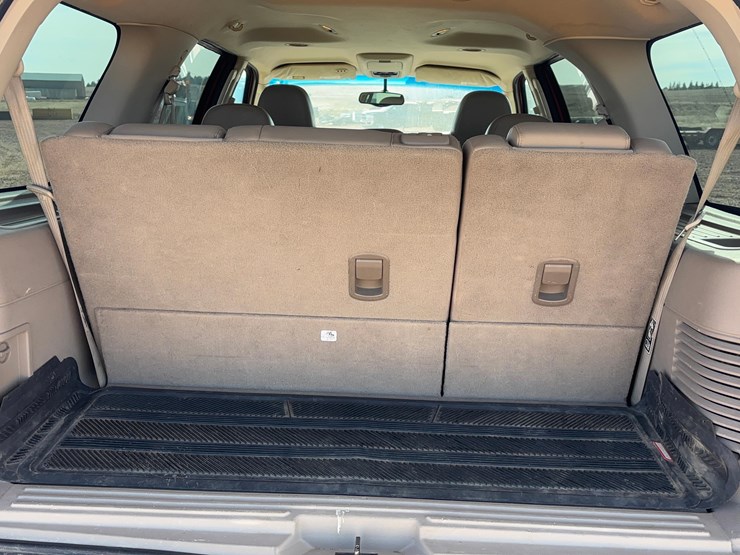 2004-ford-expedition-image-10