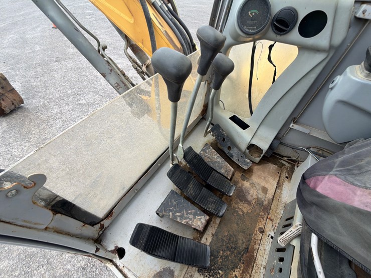 mustang-me12002-image-17