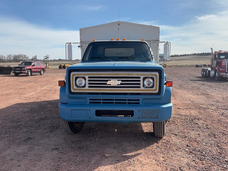 1973-chevrolet-c65-image-2