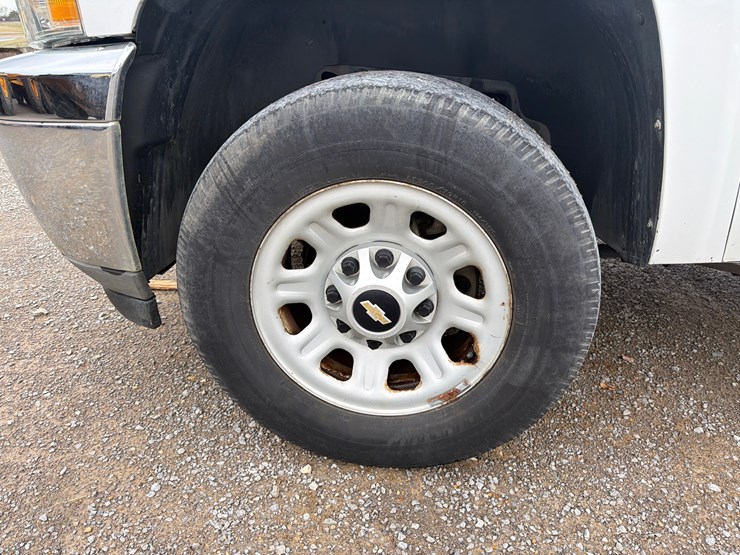 chevrolet-2500hd-image-8