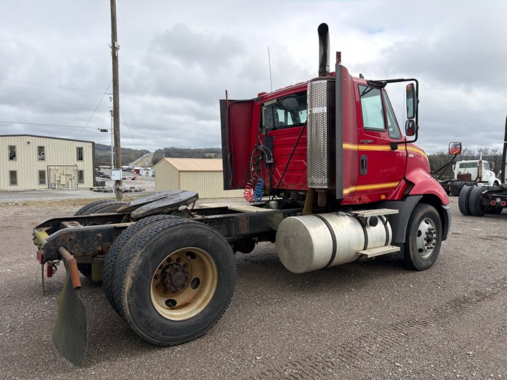 international-prostar-image-4