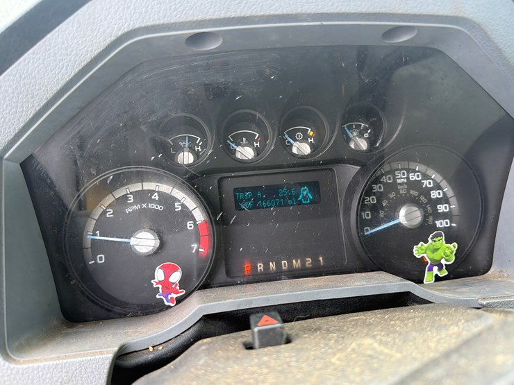 ford-f250-xl-image-22